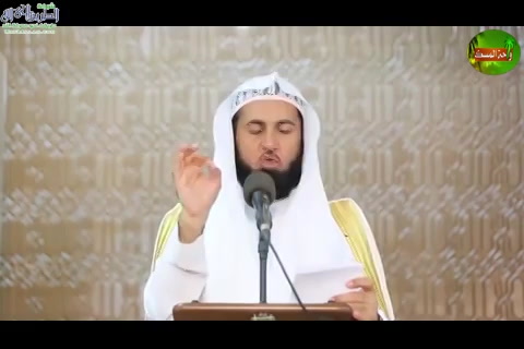 بين السفور والحجاب