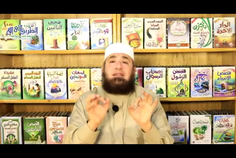 ما حكم فتح المصحف و التفاؤل بالآيات و الأبراج ؟  ( سنه أولى عقيدة ) 