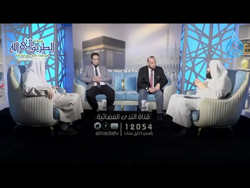 وإذ يرفع إبراهيم القواعد من البيت أيام معلوماتد متولي البراجيلي ود محمد حسن مع أ.مصطفى الأزهري3